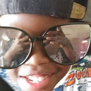 Meet your Posher, Carolyn